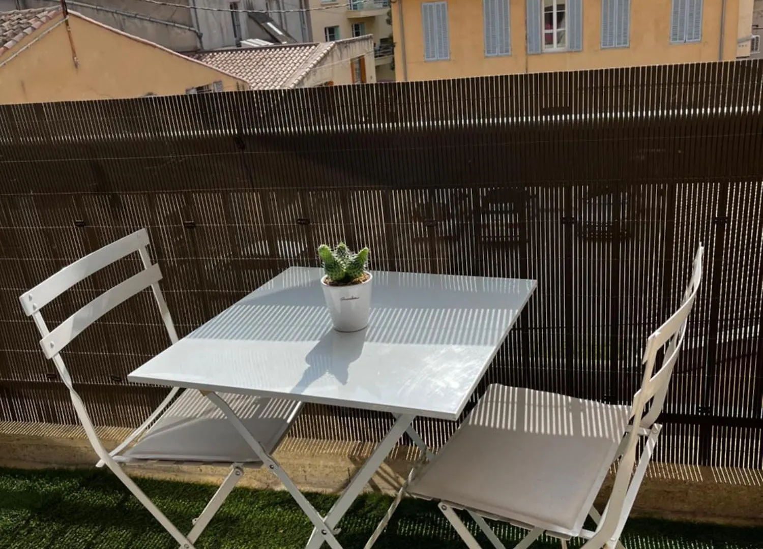Studio Cosy Cours Sextius Aix-en-Provence 0*,  France